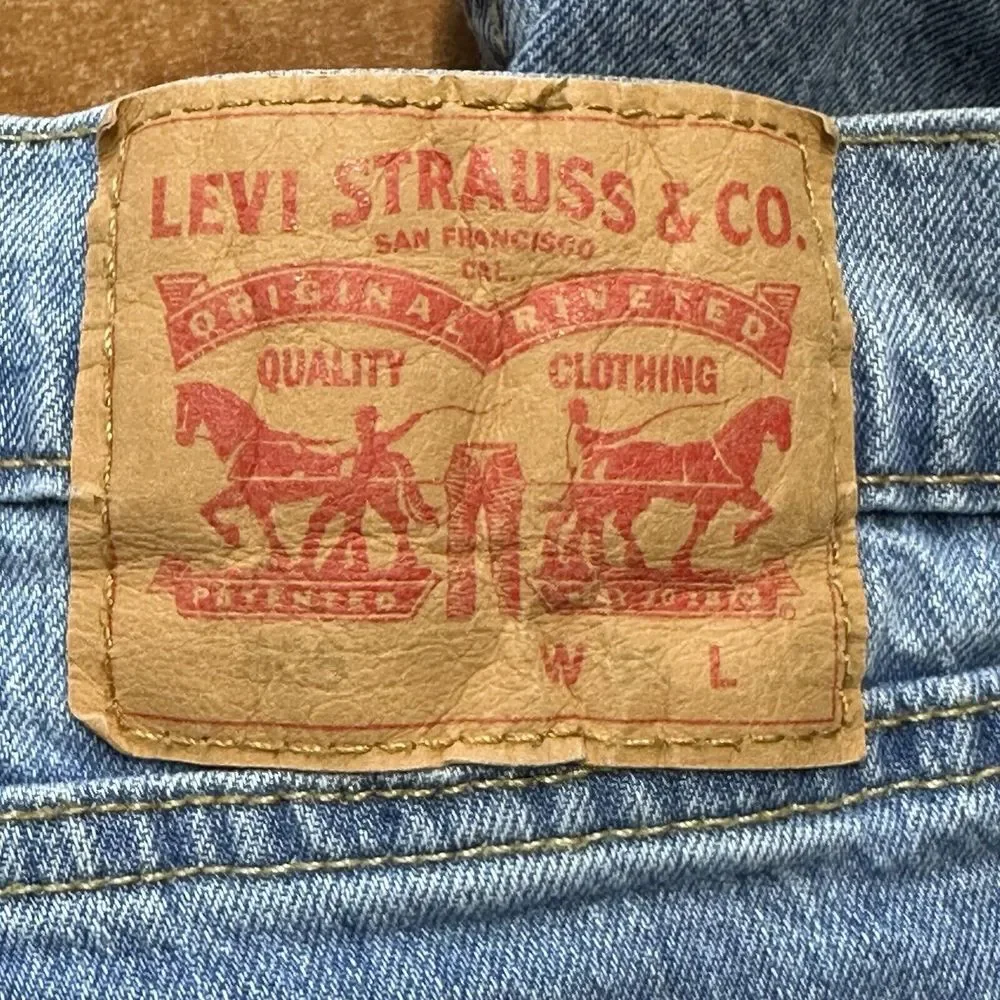 Levis Jeans Mens 36X32 Blue 505 Straight Medium Wash Denim Adult‎ Pants Workwear